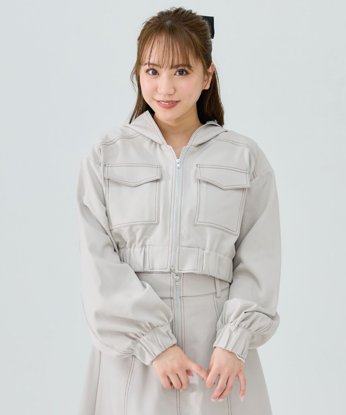 REDYAZEL「バイカラーステッチフーディブルゾン」|ブルゾン・スタジャン|ベージュ