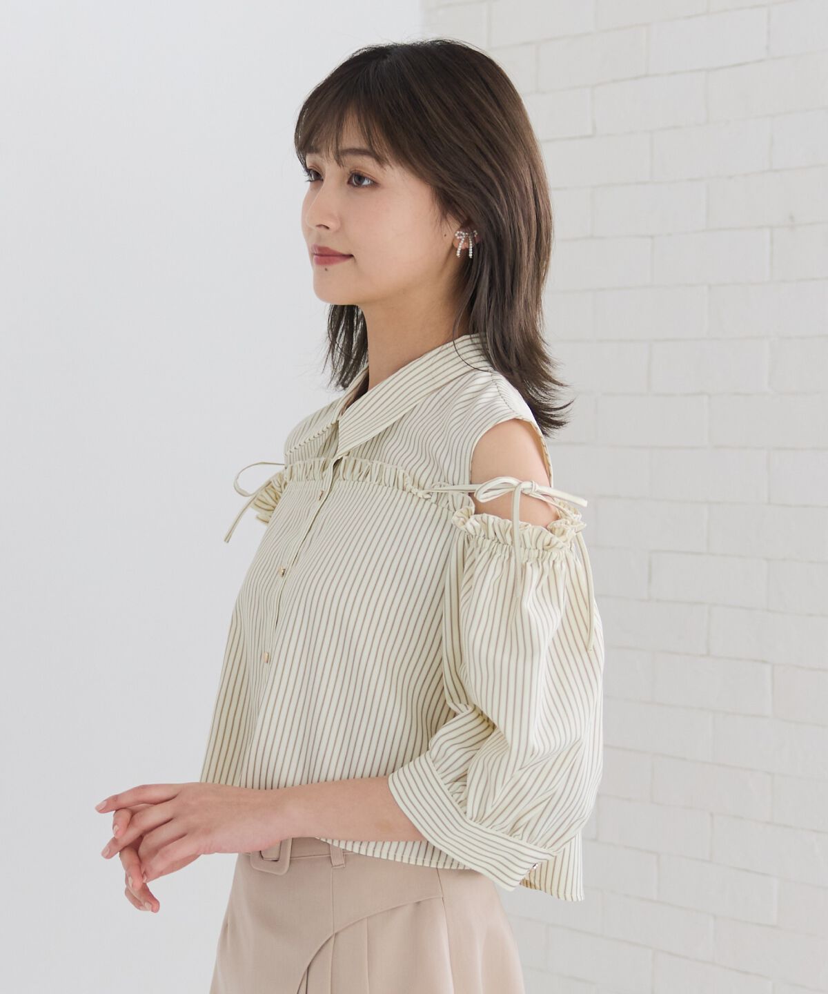 REDYAZEL「肩あきストライプフリルシャツ」|シャツ・ブラウス|