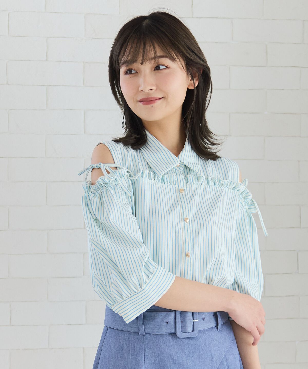 REDYAZEL「肩あきストライプフリルシャツ」|シャツ・ブラウス|ブルー