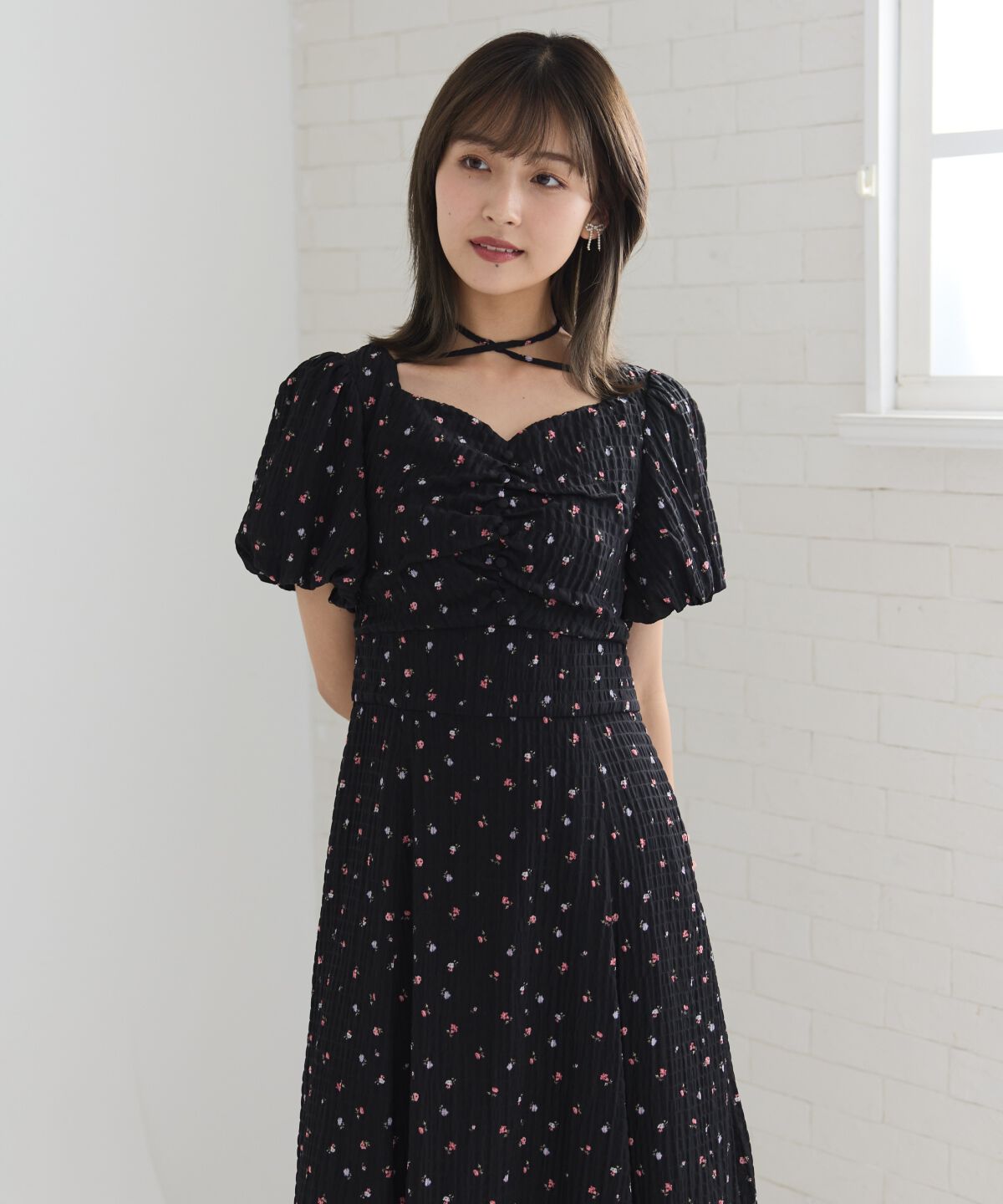 REDYAZEL「フラワープリントバルーンスリーブワンピース」|ワンピース|黒系花柄