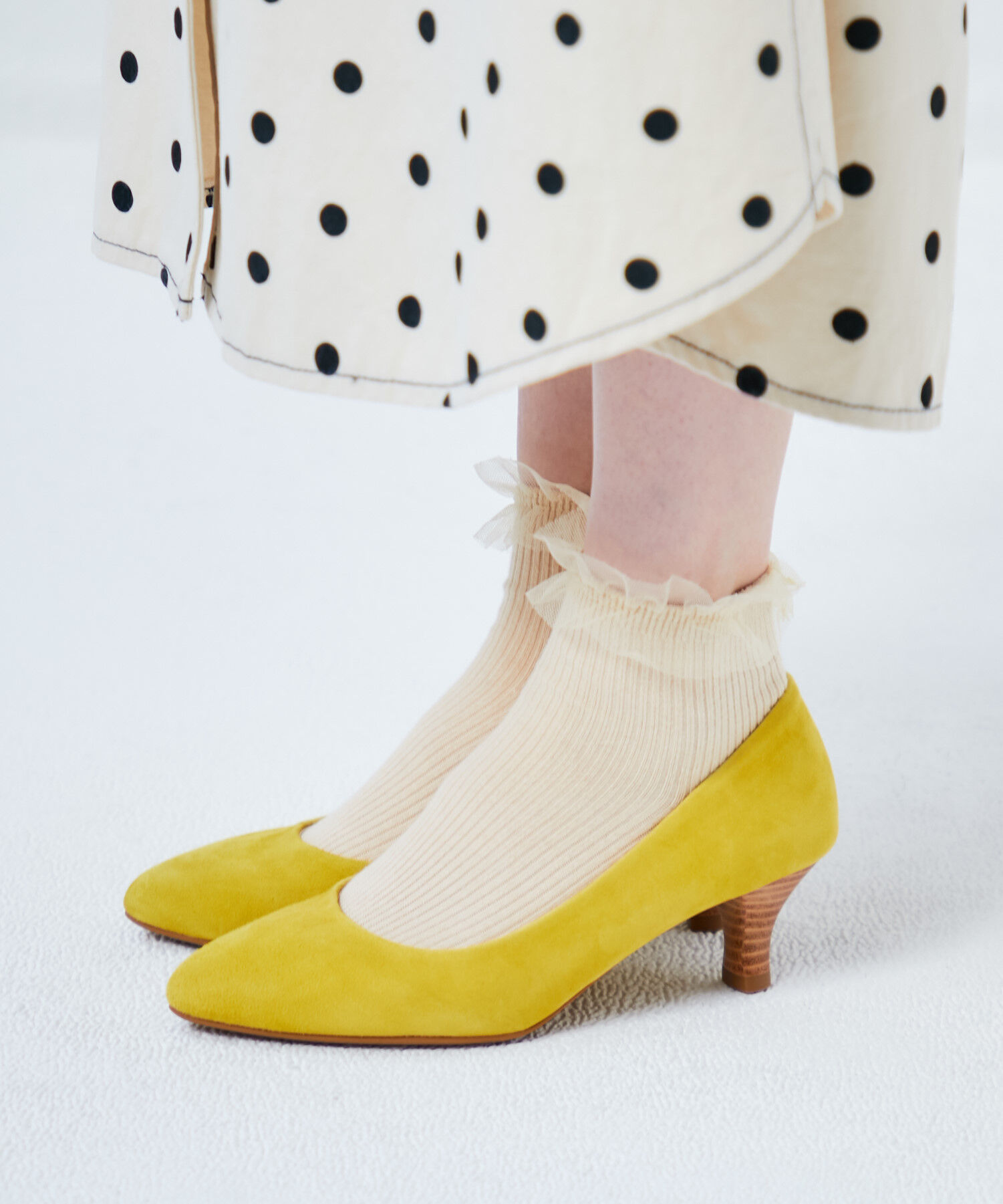 ORiental TRaffic「【アウトレット価格】本革スエードミドルヒールパンプス/R-6003」|パンプス|YELLOW