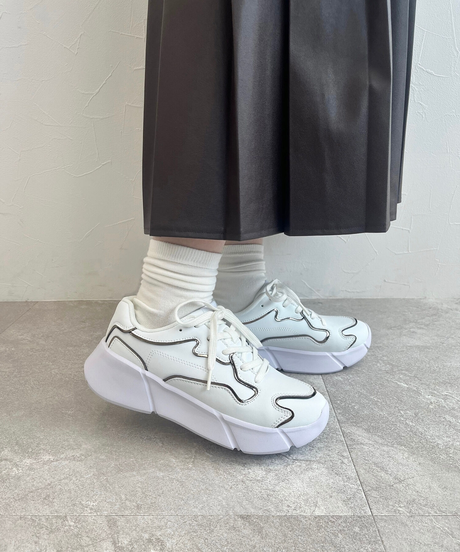 ORiental TRaffic「【トレンド】メタリックライン厚底スニーカー/OT3727」|スニーカー|WHITE