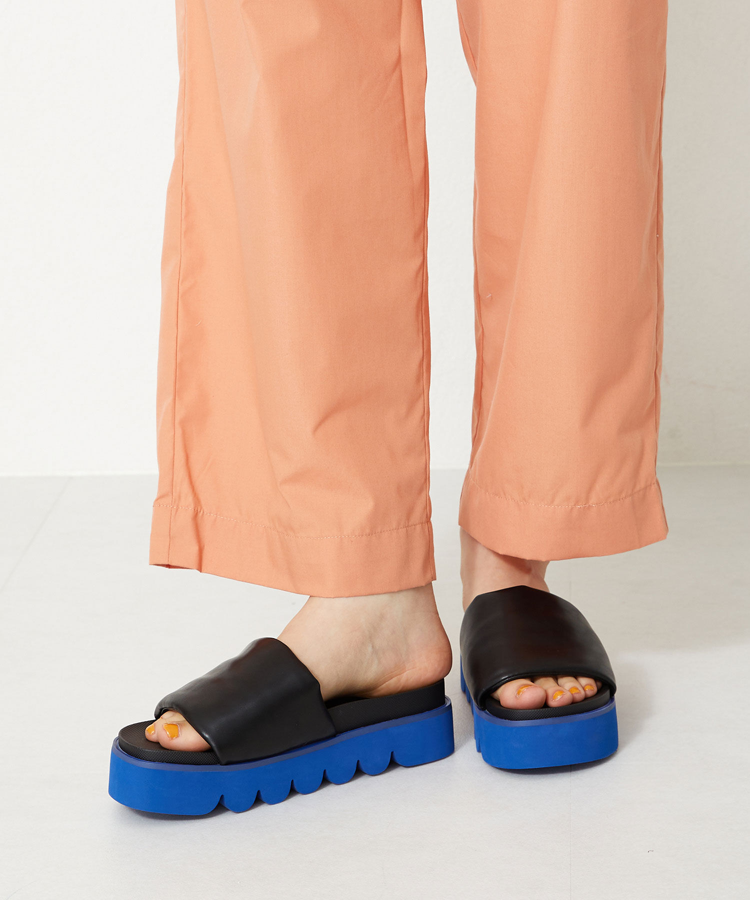 ORiental TRaffic「【アウトレット価格】厚底パデットサンダル/31221」|サンダル|