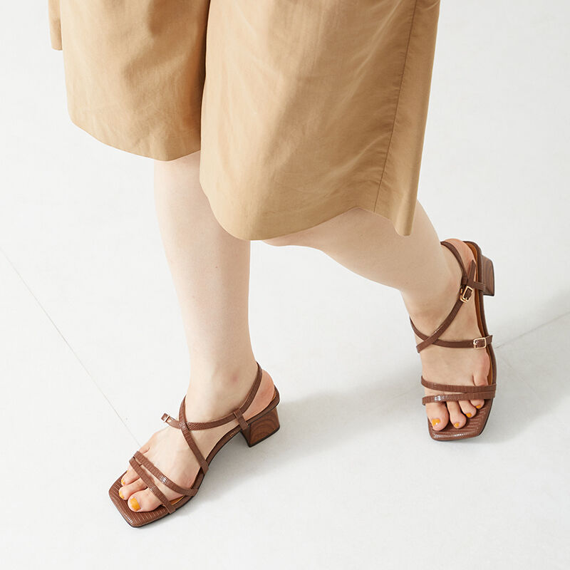 ORiental TRaffic「【アウトレット価格】スクエアトゥ型押しストラップサンダル/31227 サンダル カジュアル 人気 トレンド」|サンダル|