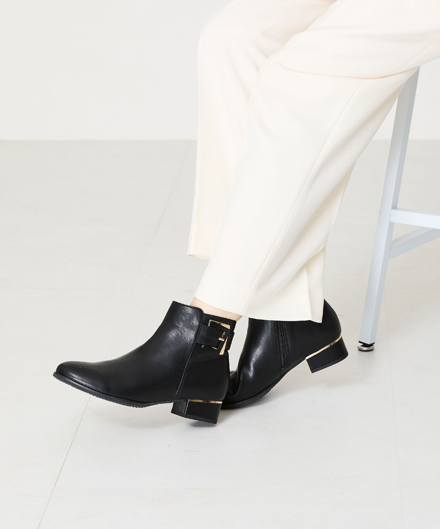 WA Oriental TRaffic「●2024秋冬新作●バックルベルトショートブーツ/42402」|ショートブーツ|