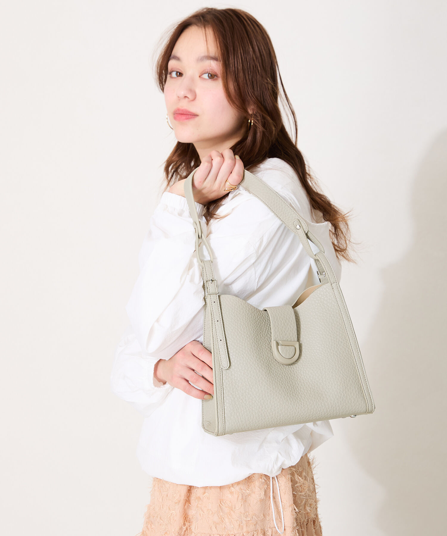 ORiental TRaffic「【BAG】センターベルトハンドバッグ/BA-235」|ハンドバッグ|GREY
