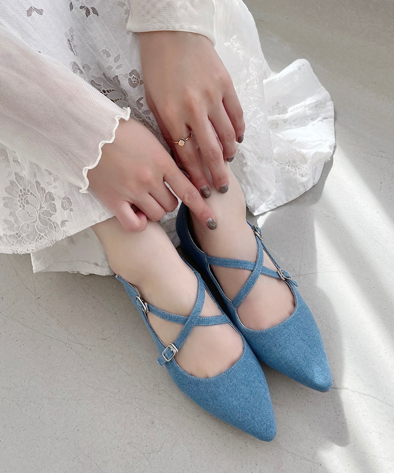 ORiental TRaffic「●2025春夏新作●クロスストラップポインテッドトゥパンプス/51116　フラット トレンド 人気」|パンプス|