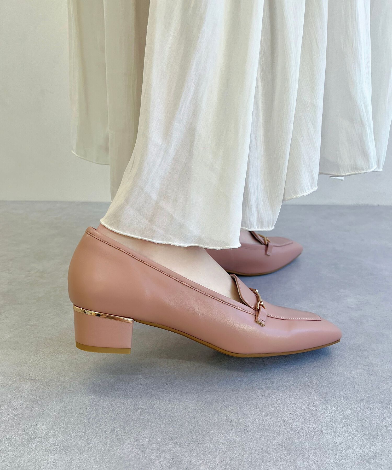 WA Oriental TRaffic「●人気シリーズ●メタリックラインビットヒールローファー/52101 ローファー」|パンプス|