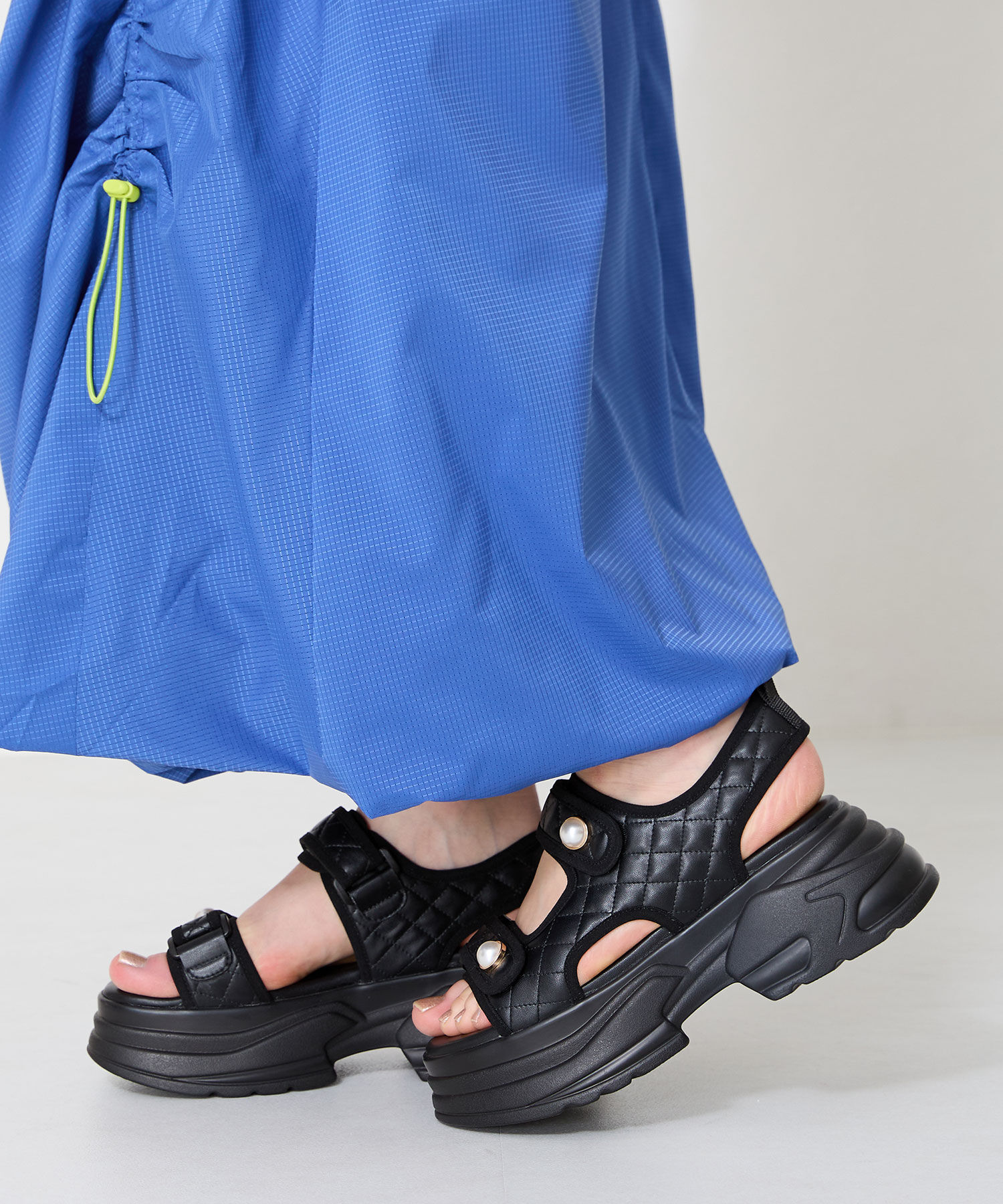 ORiental TRaffic「●2025春夏新作●キルティングパールボタン厚底サンダル/51213 サンダル 厚底 人気」|サンダル|