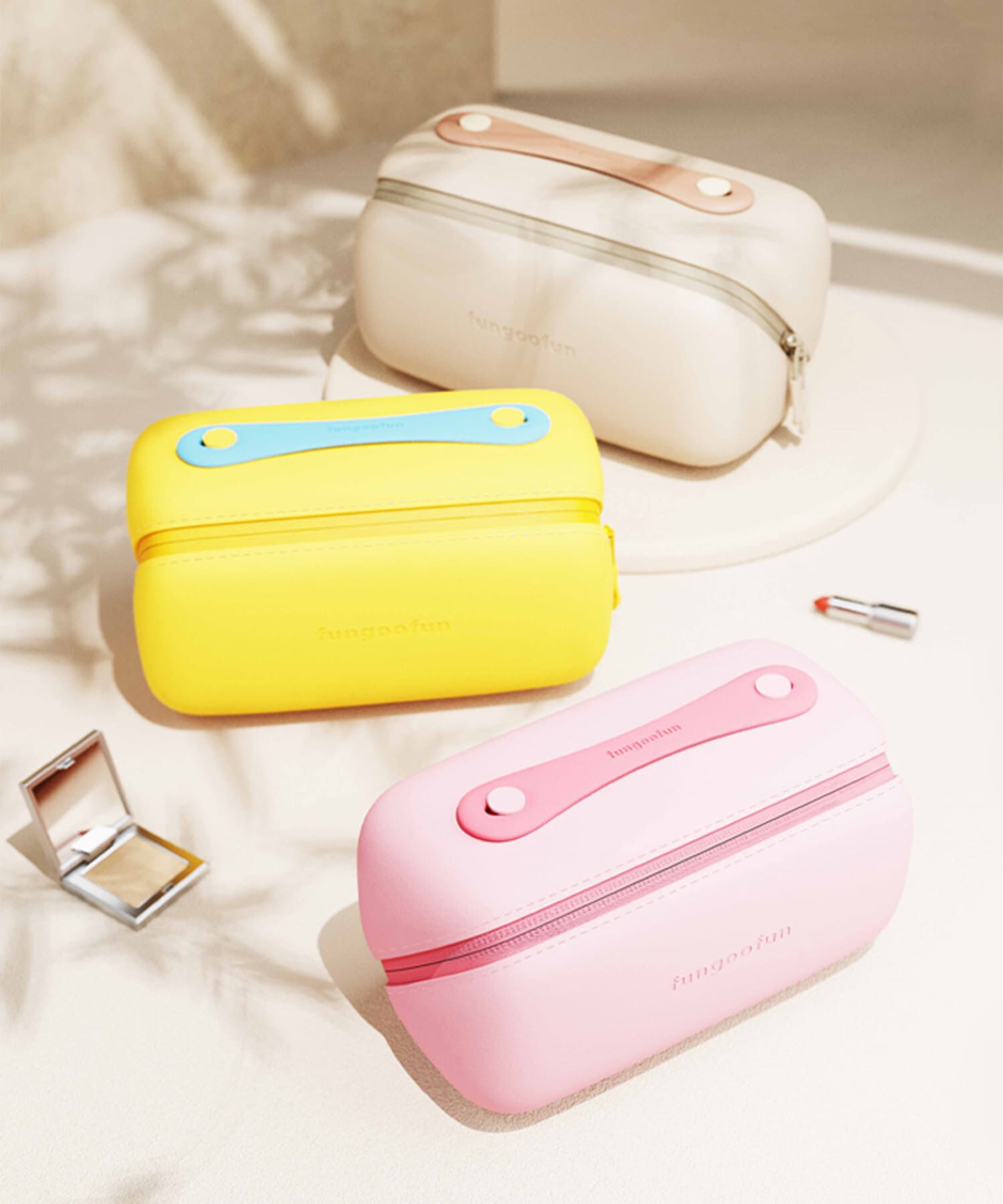 fungoofun「【WEB限定】EVAボックス型マルチポーチ/G-0015 ポーチ 人気 トレンド 売れてる 軽量 柔らかい」|ハンドバッグ|