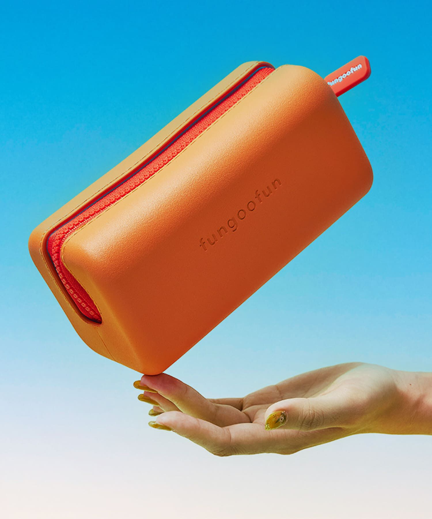 fungoofun「【WEB限定】EVA長方形マルチポーチ/G-0021 ポーチ 人気 トレンド 売れてる 軽量 柔らかい」|ハンドバッグ|