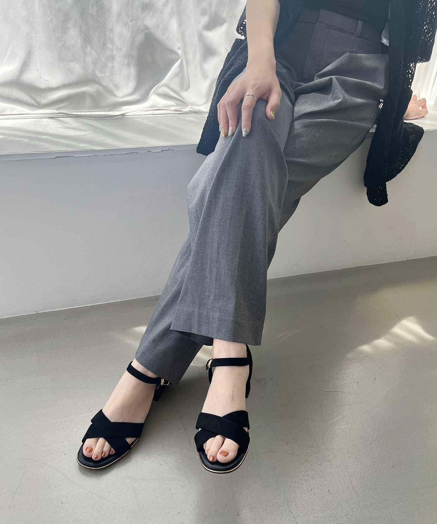 ORiental TRaffic「【WEB限定】●2025春夏新作●クロスストラップメタリックラインサンダル/55201 サンダル トレンド 人気」|サンダル|