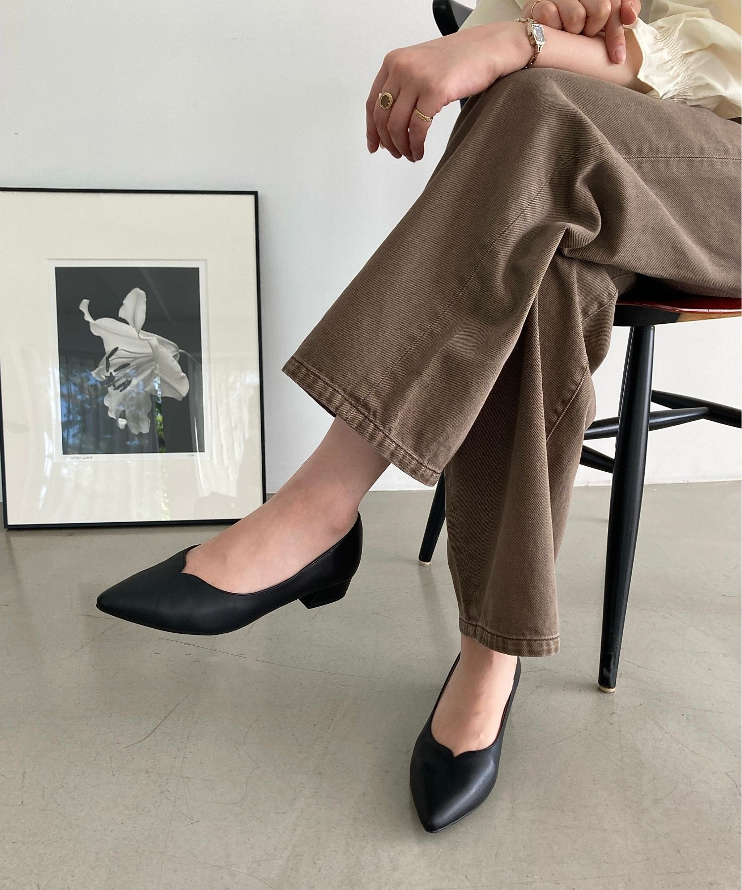 ORiental TRaffic「【WEB限定】スリットカット ポインテッドトゥ ヒール パンプス /55105 通勤 Vカット シンプル」|パンプス|