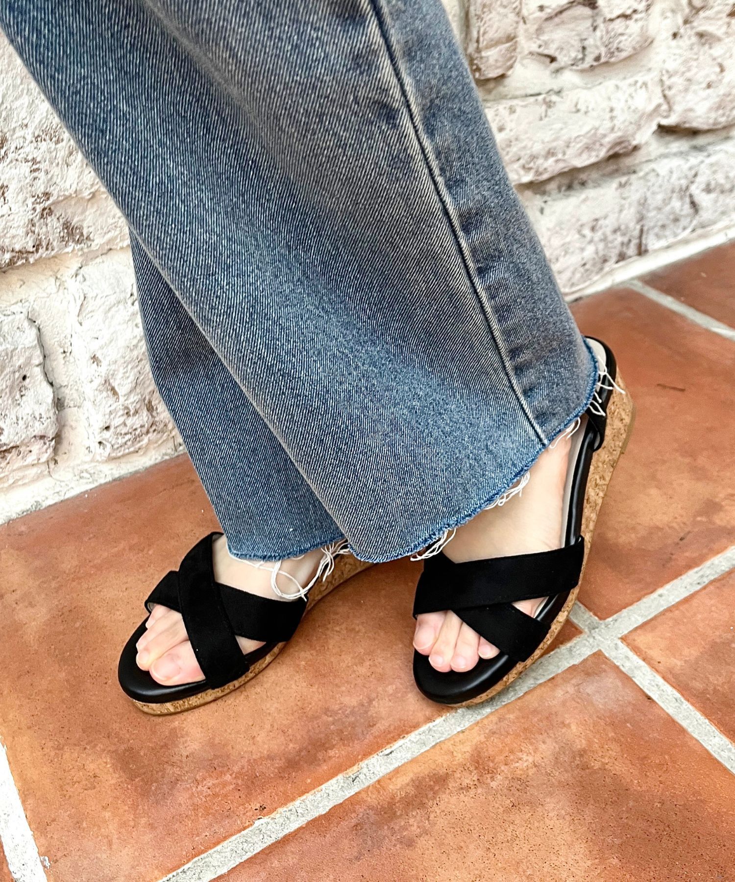 WA Oriental TRaffic「●2025春夏新作●アーモンドトゥクロスウエッジサンダル/52201 サンダル トレンド 人気 クッション」|サンダル|