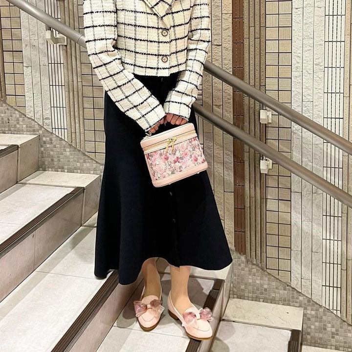 ダイアナ「≪ブーケコレクション≫ バッグ　AS5147」|ショルダー・メッセンジャー|