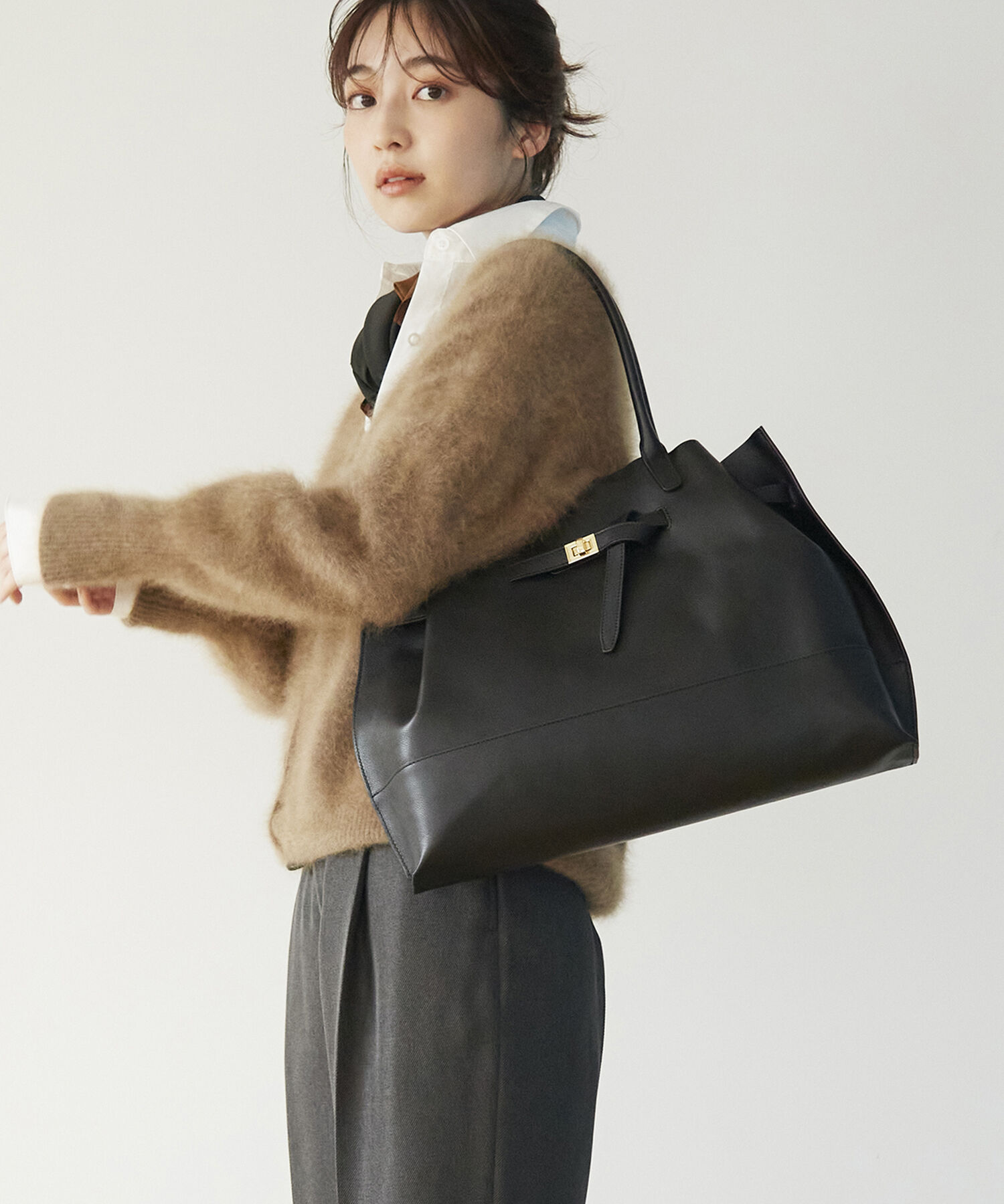 TOPKAPI TREASURE「シュリンクレザー ベルトデザインA4トートバッグ」|トートバッグ|