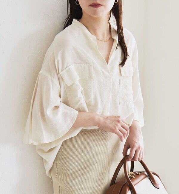 quaranciel「quaranciel:〈手洗い可能〉フレア ハーフスリーブ バンドカラー スキッパー シャツ」|シャツ・ブラウス|オフホワイト