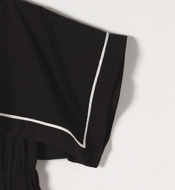 quaranciel「quaranciel:〈洗濯機可能〉ケープデザイン パイピング ワンピース」|ワンピース|