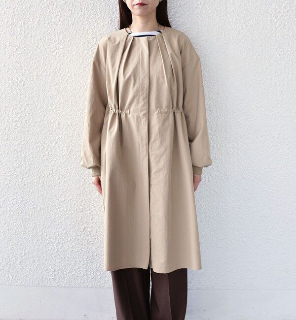 SHIPS Colors 「《予約》SHIPS Colors:〈手洗い可能〉ツイル ノーカラー タック コート◆」|ノーカラーコート|