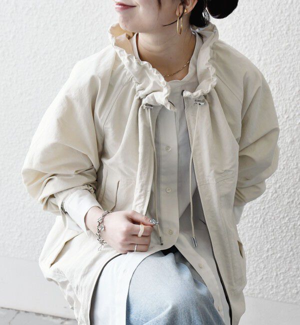 SHIPS any「《予約》SHIPS any:〈洗濯機可能〉ナイロン タスラン ギャザー スタンドカラー ブルゾン」|ブルゾン・スタジャン|