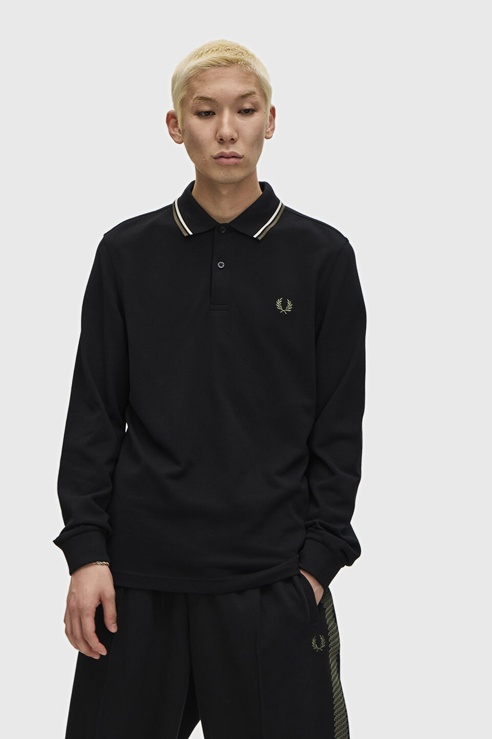 FRED PERRY 「The Fred Perry Shirt」|ポロシャツ|BLACK/ECRU/LAUREL
