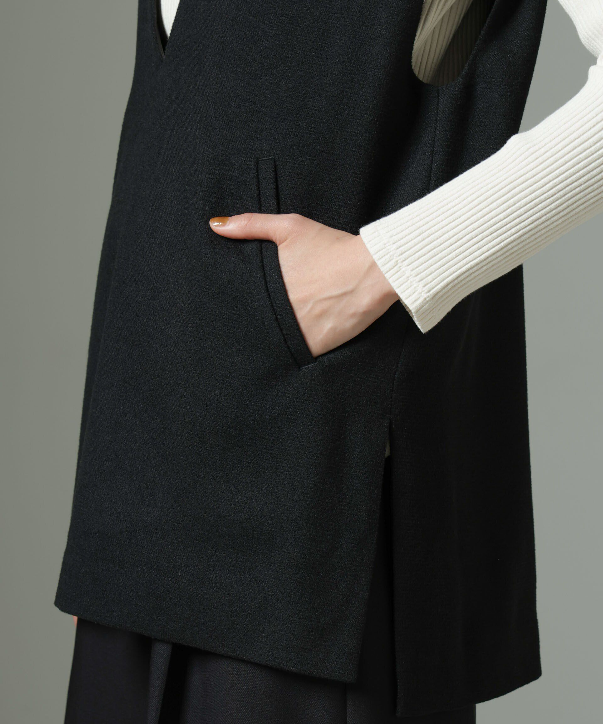 nano･universe「深Vネックベスト＋ニットソーセット」|シャツ・ブラウス|