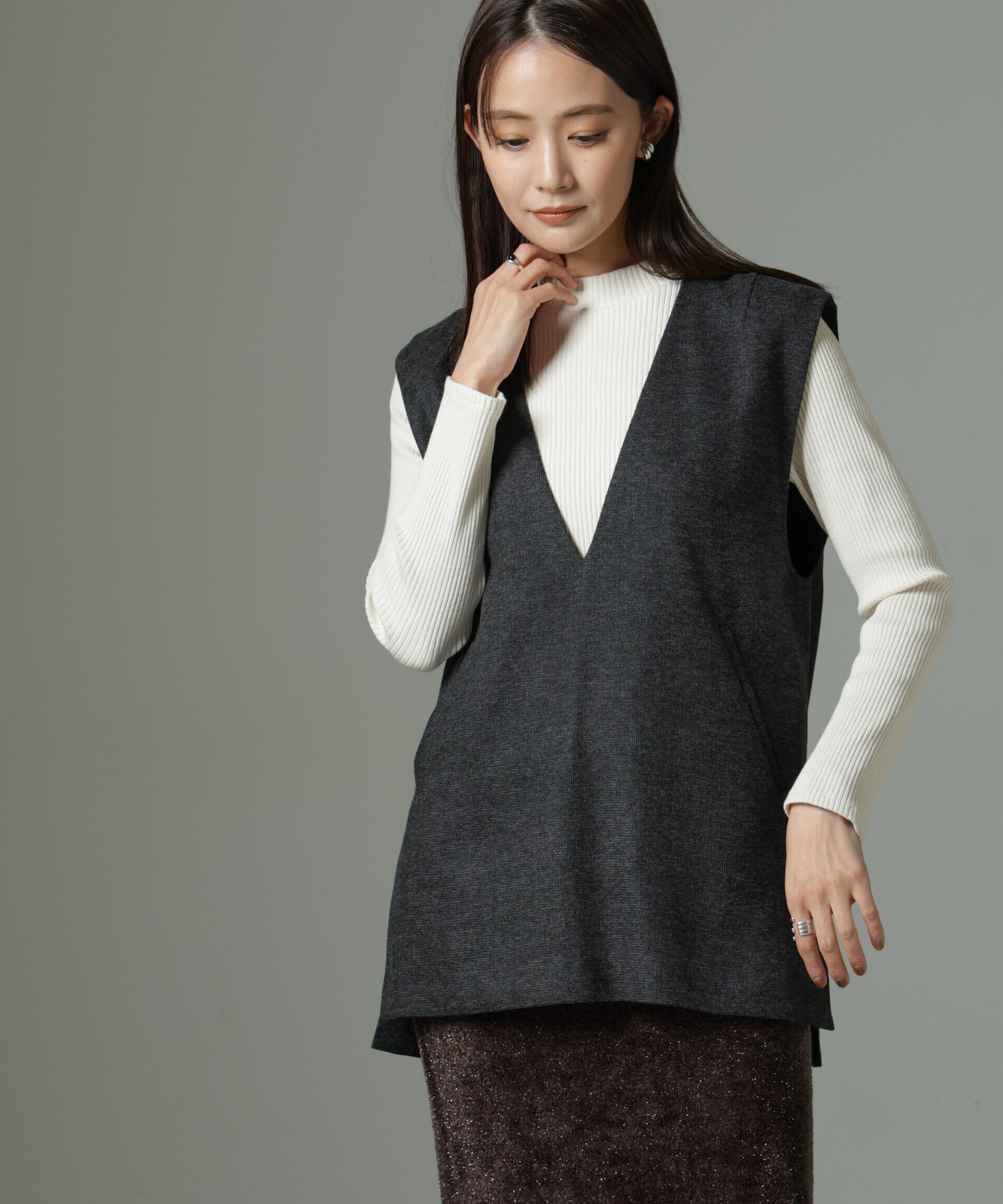nano･universe「深Vネックベスト＋ニットソーセット」|シャツ・ブラウス|