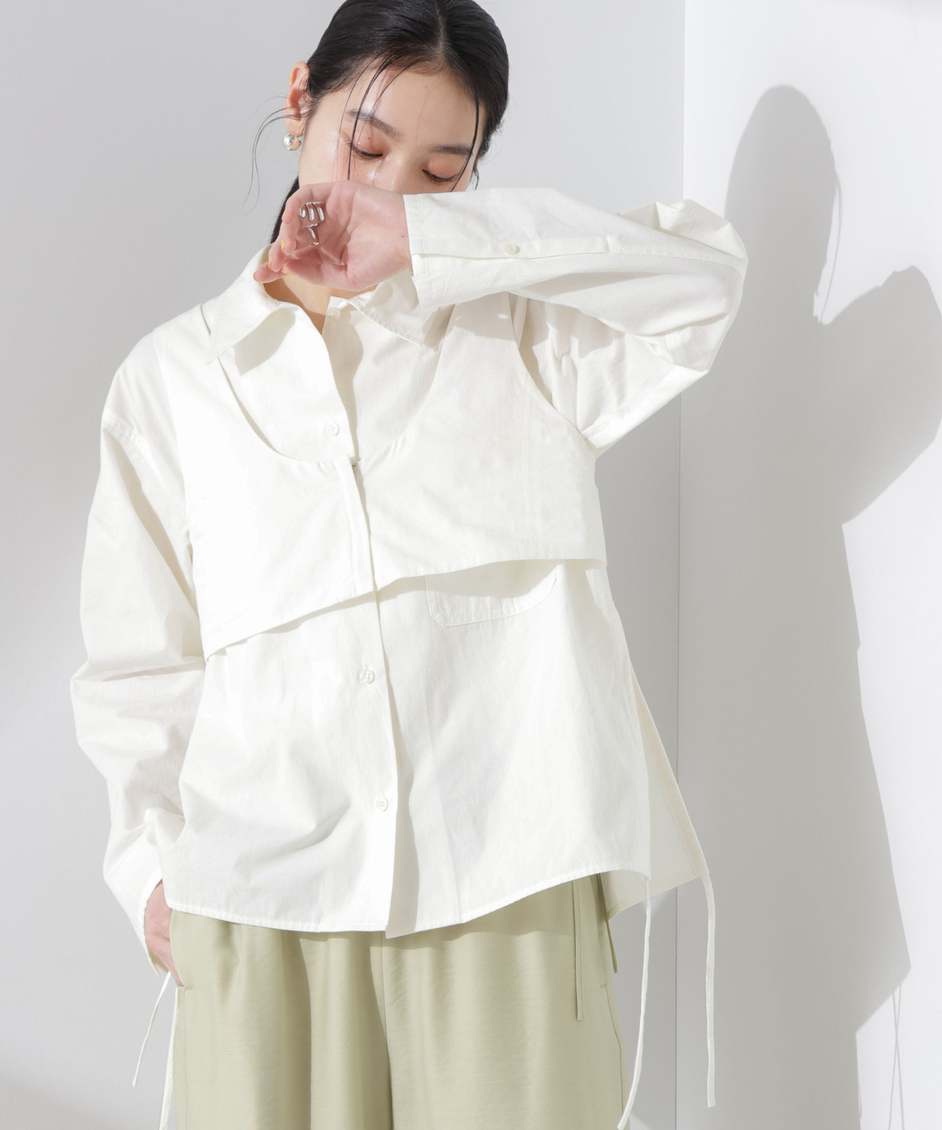 nano･universe「ビスチェセットドロストワイドコットンシャツ」|シャツ・ブラウス|オフホワイト1