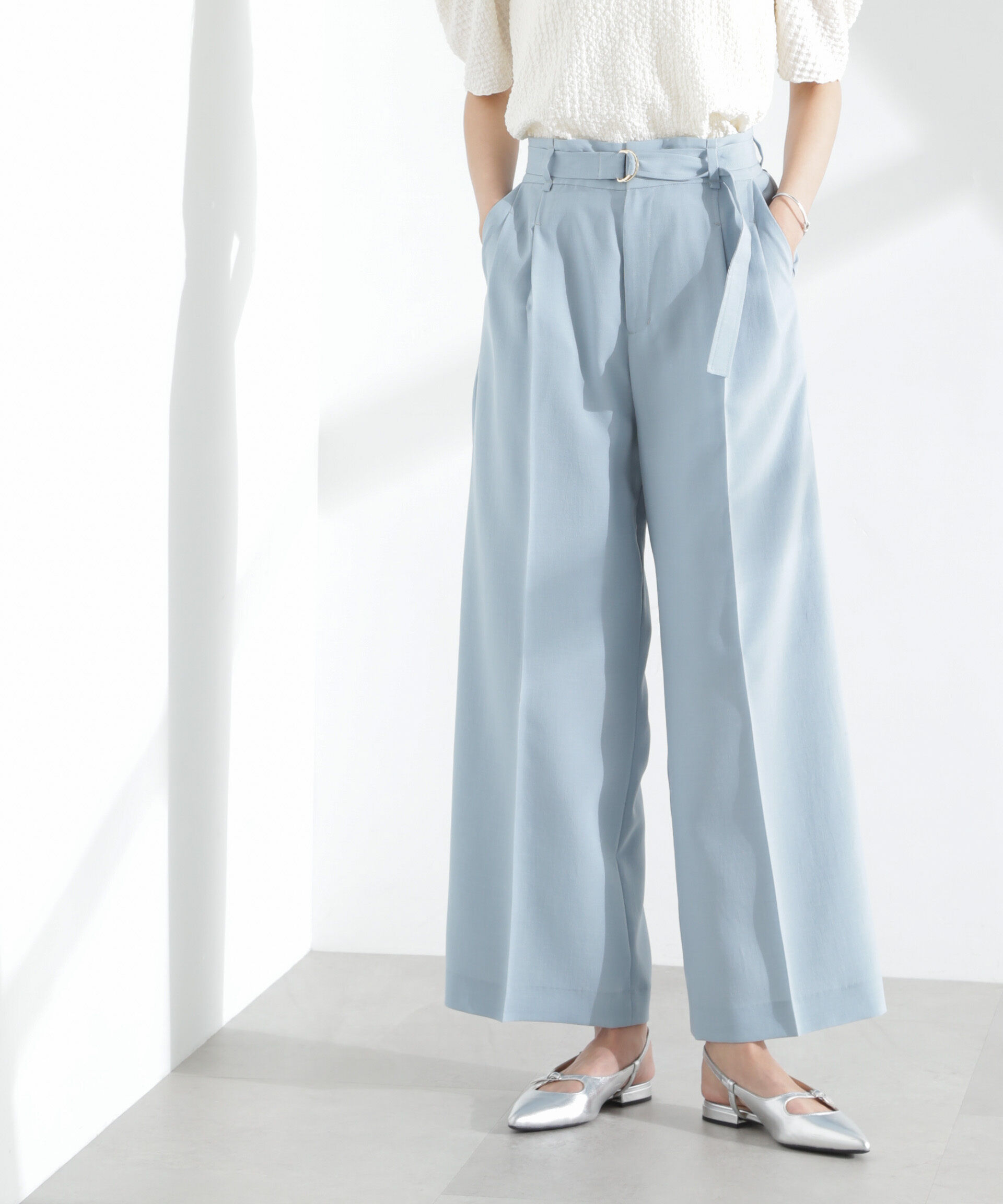 nano･universe「メランジドライ ベルト付きタックワイドパンツ(セットアップ可)」|チノ|