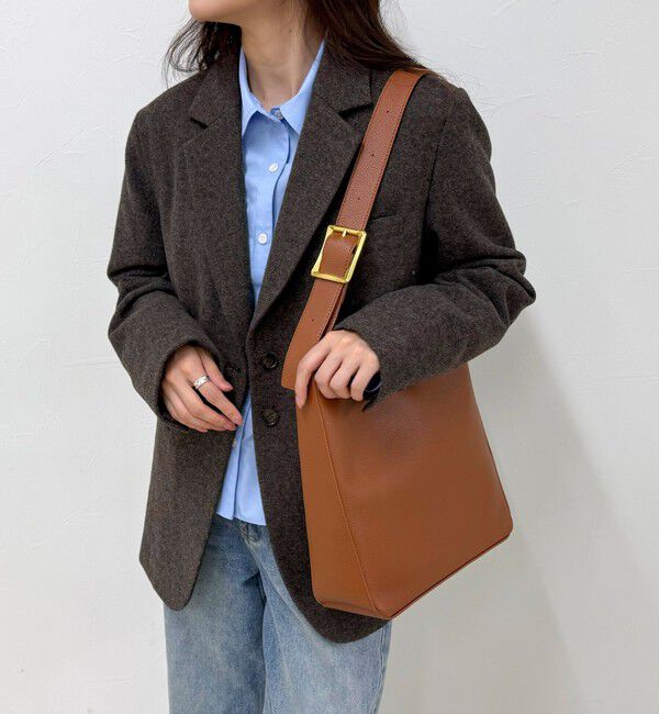 fredy emue「バックルディテールワンショルダーバッグ」|ショルダー・メッセンジャー|