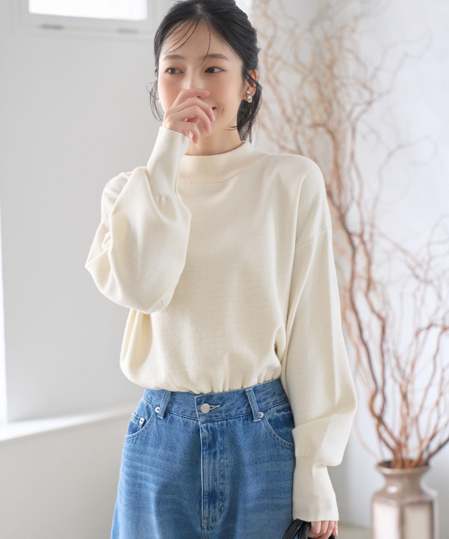 VIS「【吸湿発熱・エコベロ】バックパールハイネックニット」|ニット・セーター|