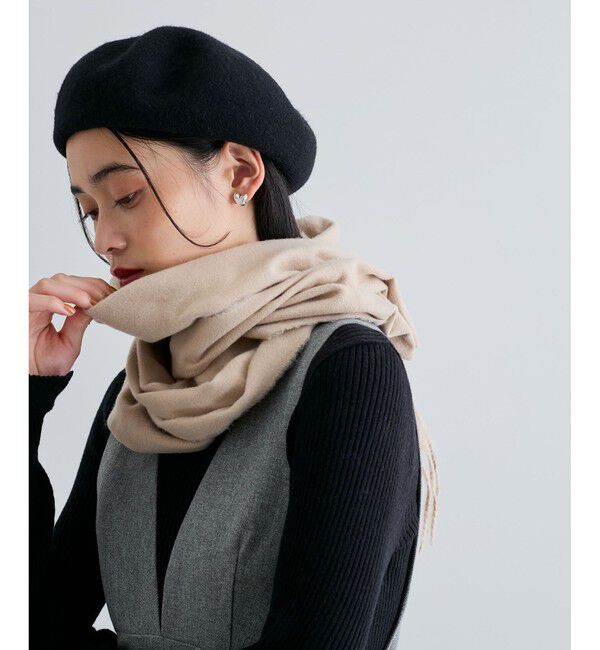 VIS「【リサイクルポリ】なめらかタッチ無地マフラー」|マフラー|ベージュ