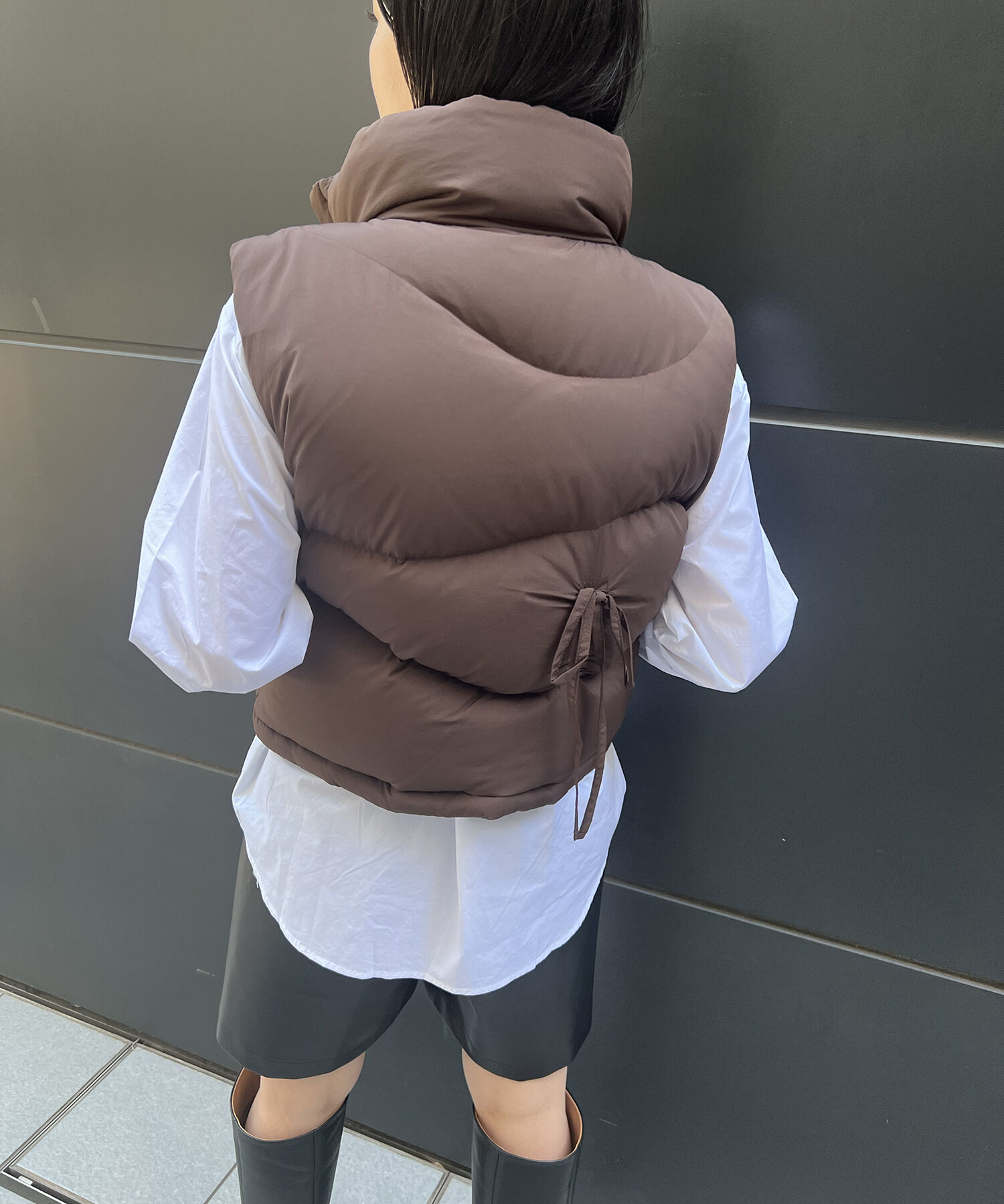 VIS「【韓国人気ブランド/sinoon】リボンディテールダウンベスト」|ダウン|