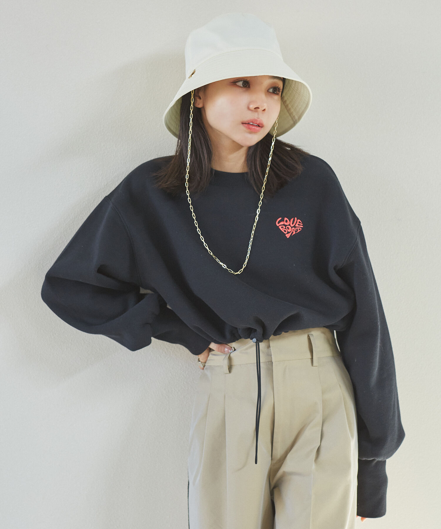 VIS「【吸水速乾】チェーン付つば広バケットハット」|ハット|