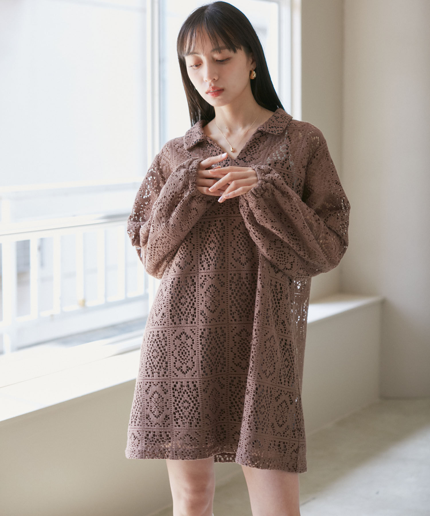 VIS「衿付きVネックレースミニワンピース」|ワンピース|