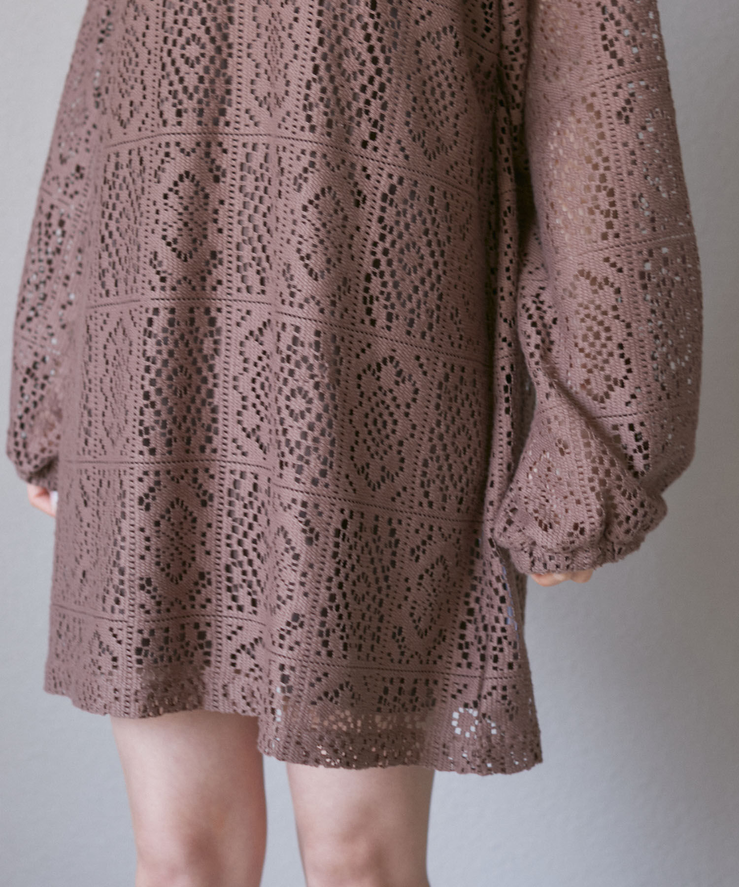 VIS「衿付きVネックレースミニワンピース」|ワンピース|