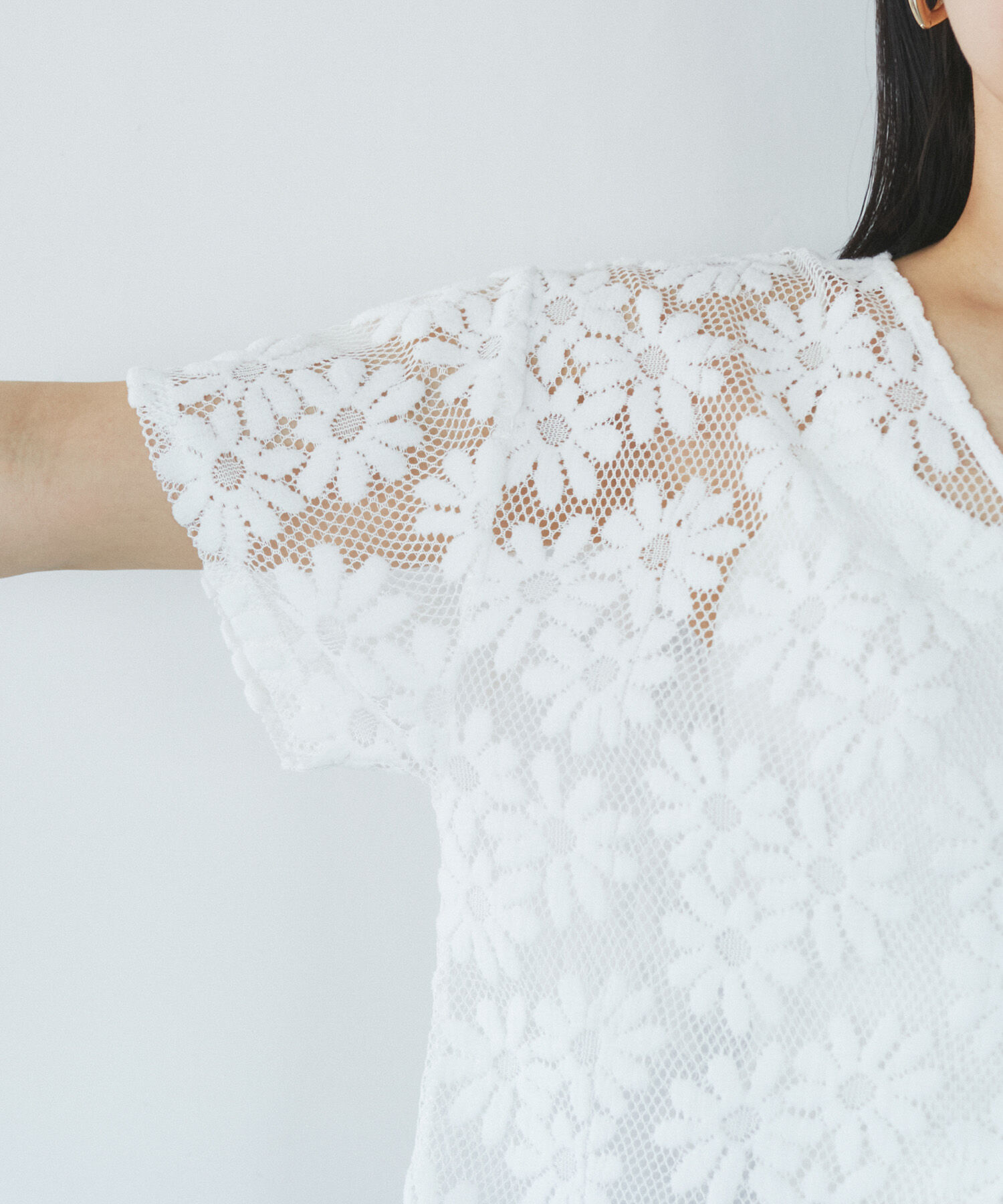 VIS「【前後2WAY】フラワーレースブラウス【洗える】」|シャツ・ブラウス|