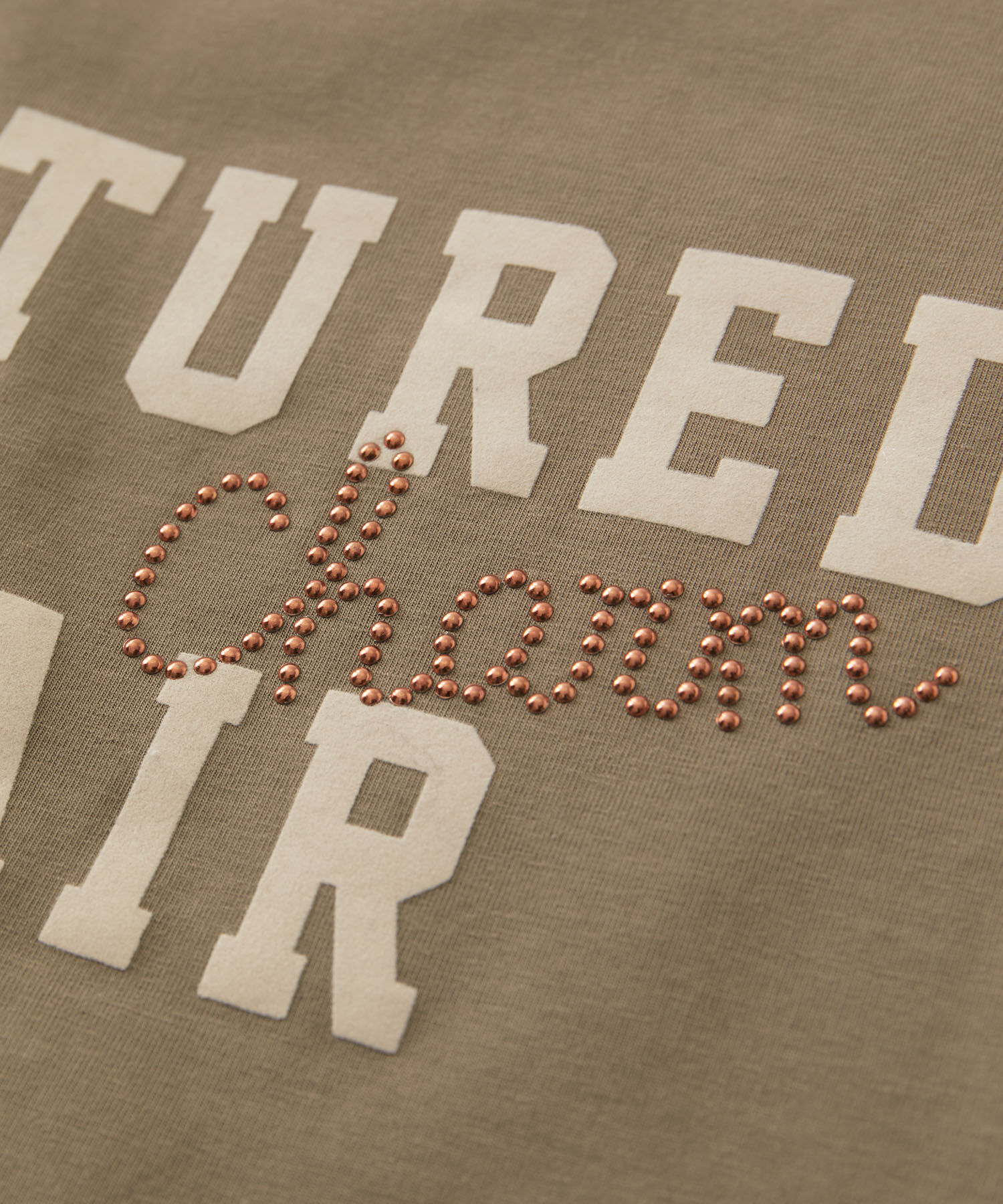 VIS「スタッズ&times;ロゴデザインロングTシャツ」|Tシャツ・カットソー|