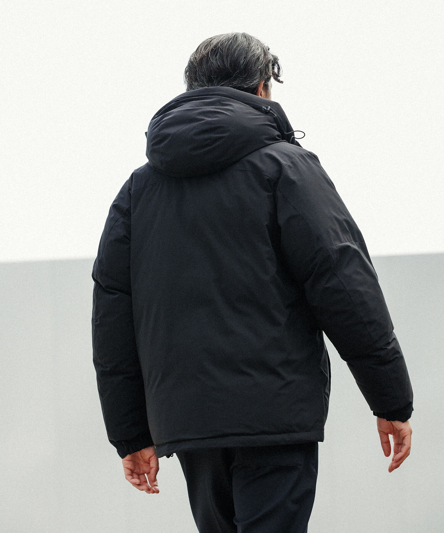 ADAM ET ROPE'「【ALLIED】700FP ショート フーディー ダウンジャケット / ユニセックス」|ダウン|