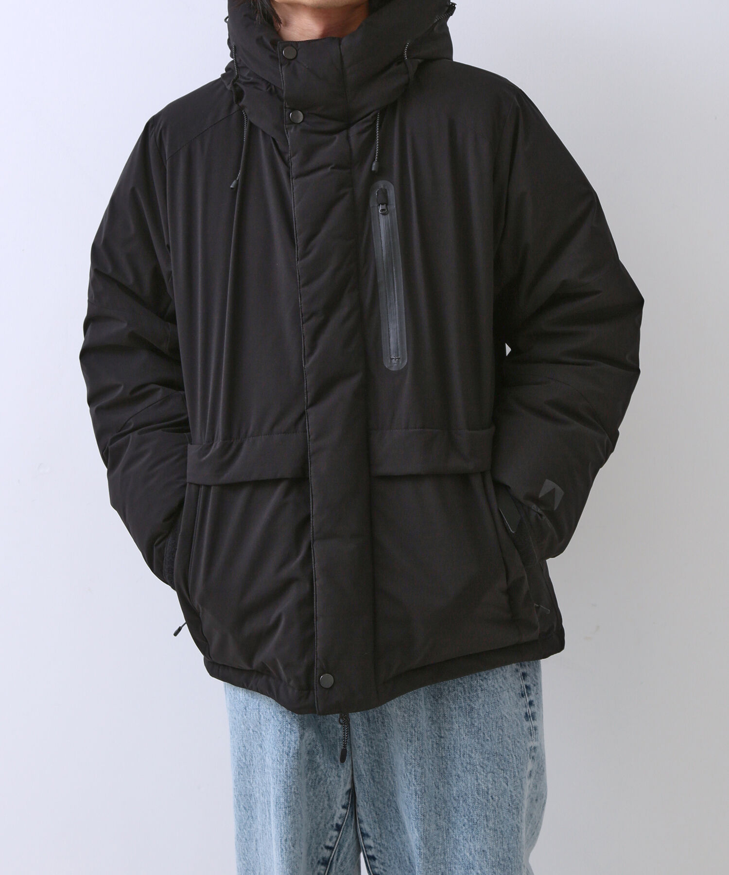 ADAM ET ROPE'「【ALLIED】700FP ショート フーディー ダウンジャケット / ユニセックス」|ダウン|