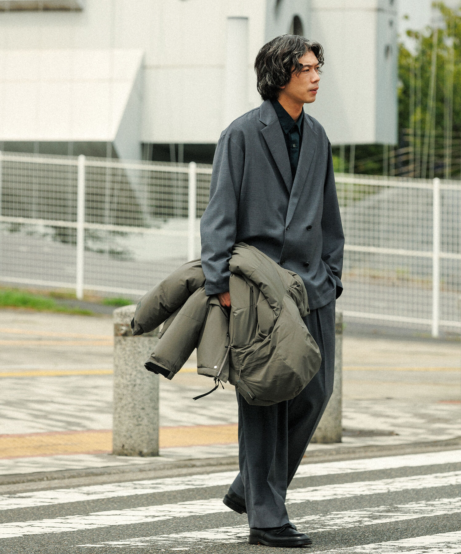 ADAM ET ROPE'「【ALLIED】700FP ショート フーディー ダウンジャケット / ユニセックス」|ダウン|