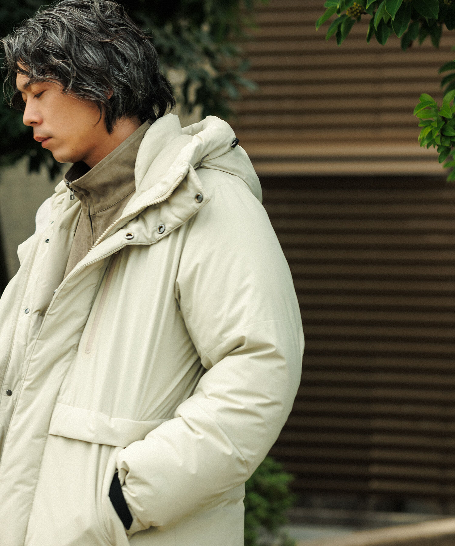 ADAM ET ROPE'「【ALLIED】700FP ショート フーディー ダウンジャケット / ユニセックス」|ダウン|