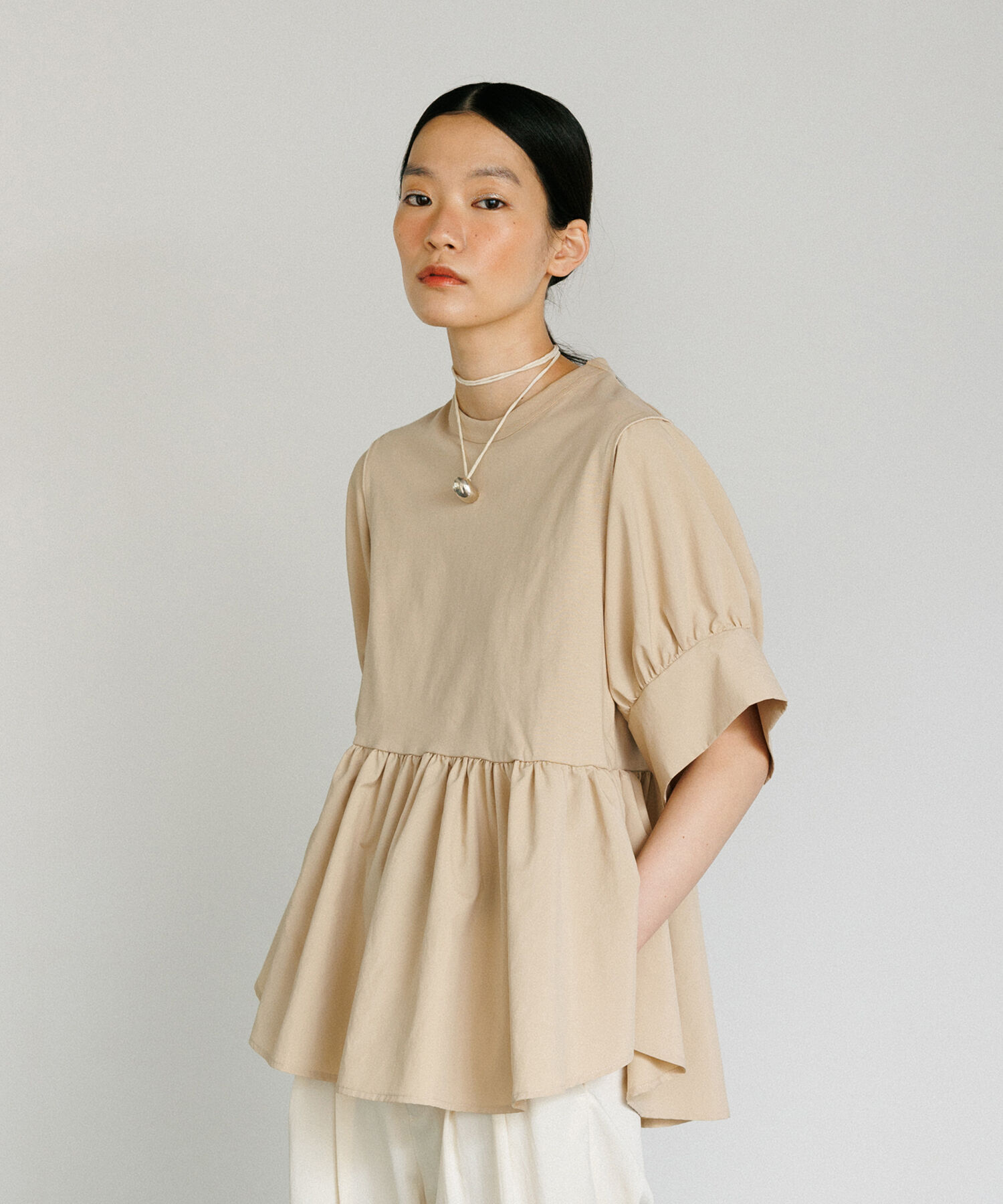 ADAM ET ROPE'「【再入荷・サステナブル・洗える・UVカット】バウンスカフスプルオーバー」|Tシャツ・カットソー|