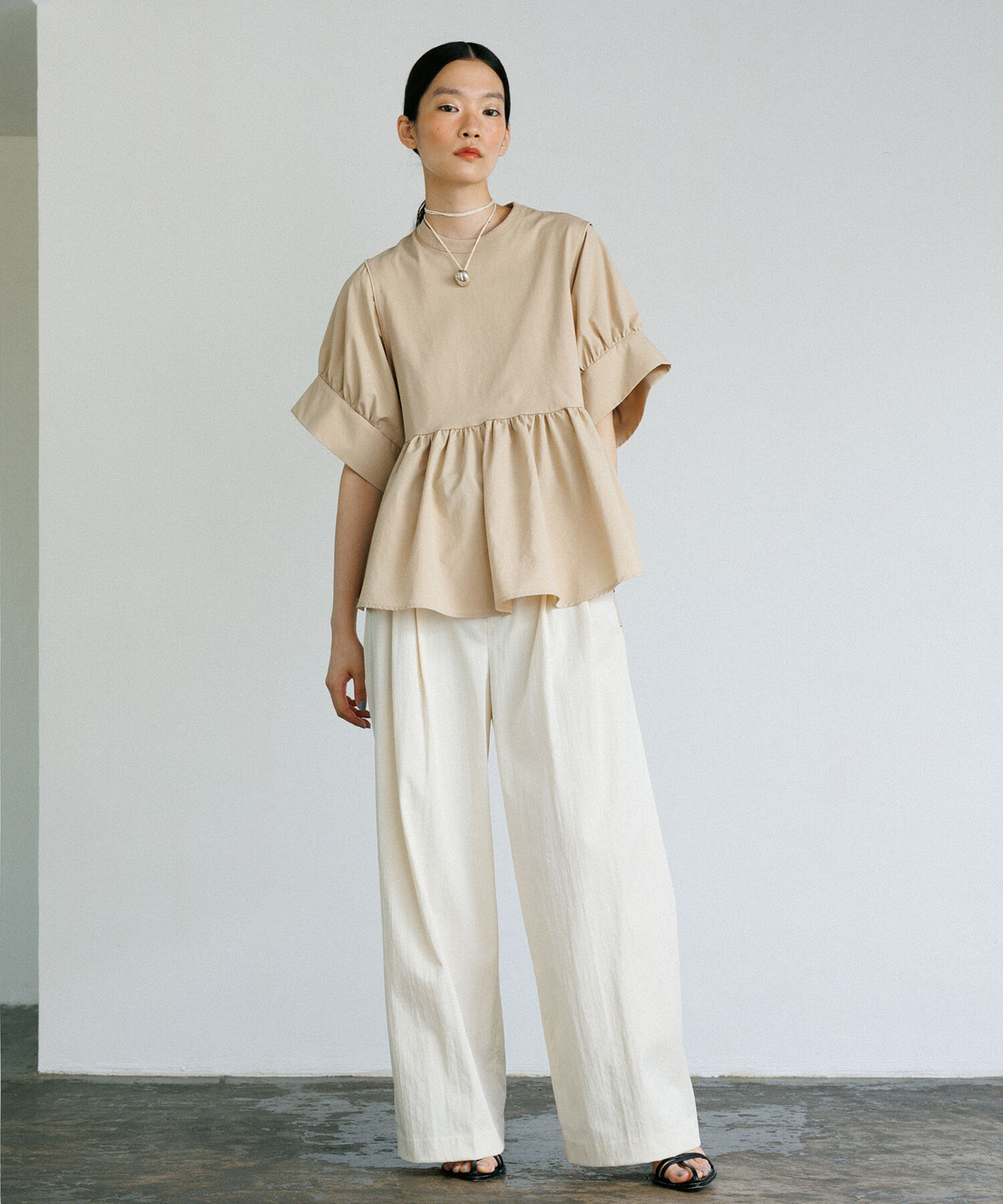 ADAM ET ROPE'「【再入荷・サステナブル・洗える・UVカット】バウンスカフスプルオーバー」|Tシャツ・カットソー|