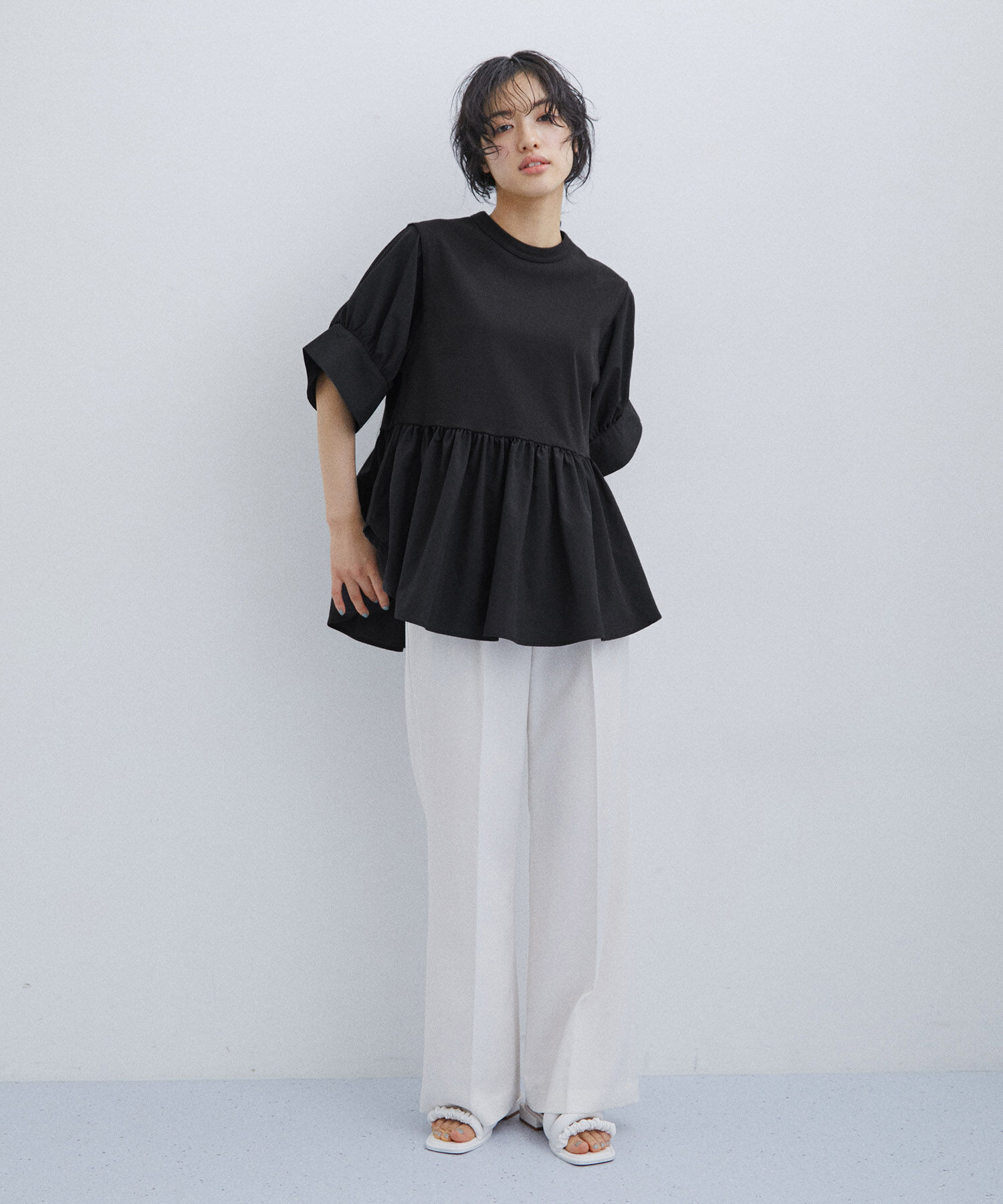 ADAM ET ROPE'「【再入荷・サステナブル・洗える・UVカット】バウンスカフスプルオーバー」|Tシャツ・カットソー|