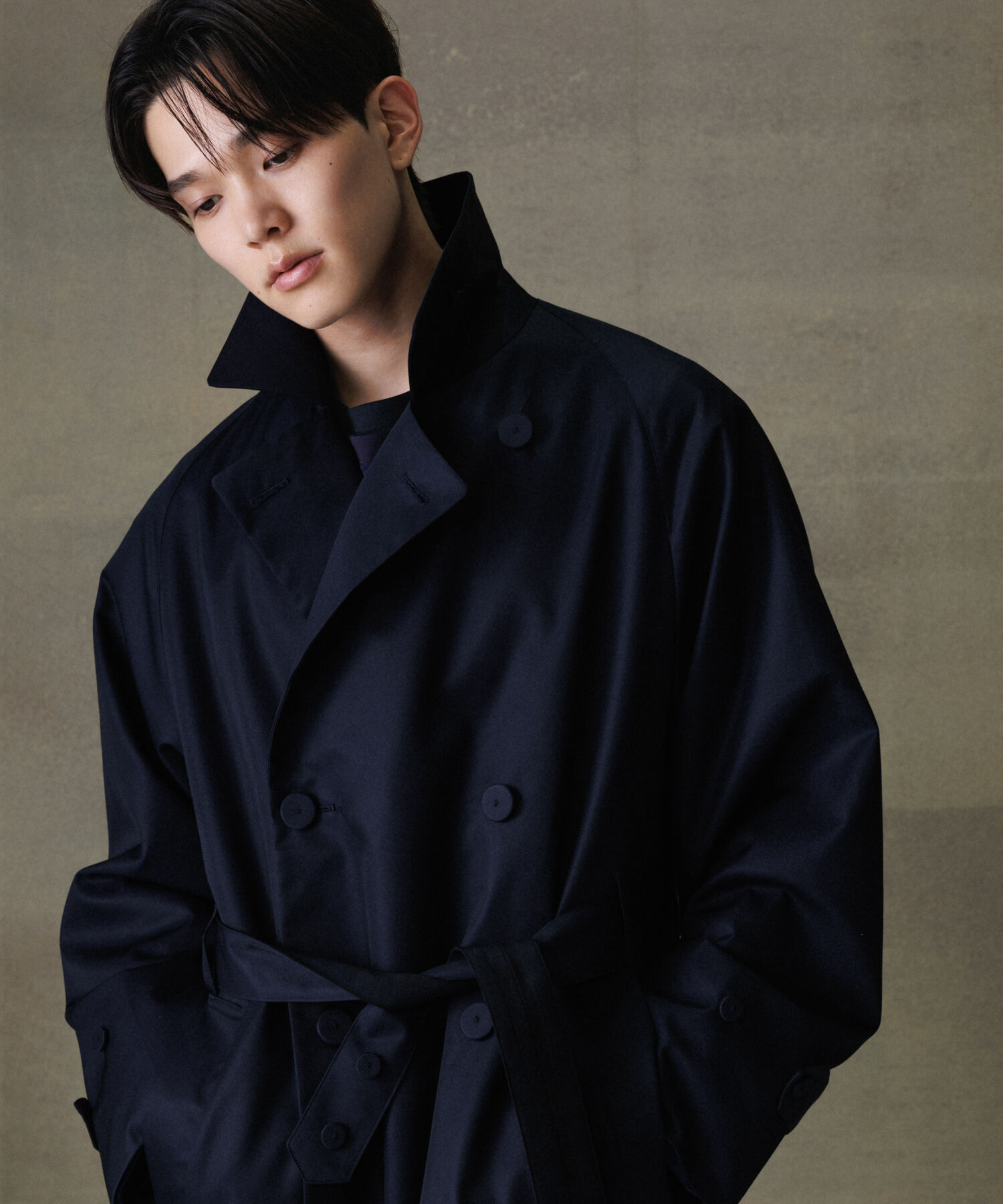 ADAM ET ROPE'「《撥水》ライトウェイトギャバ オーバーサイズ ロング トレンチコート / ユニセックス」|トレンチコート|