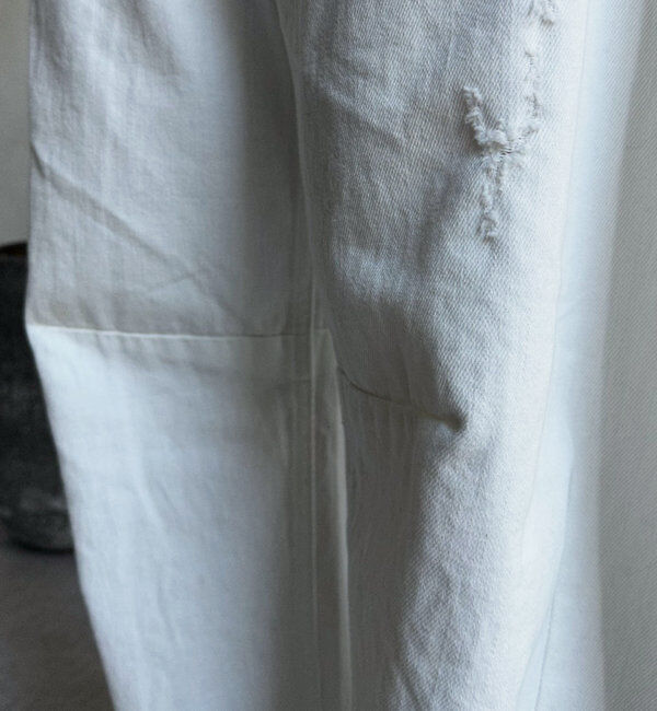  「【ベストセラーアイテム】ダメージカーブデニム」|デニム|