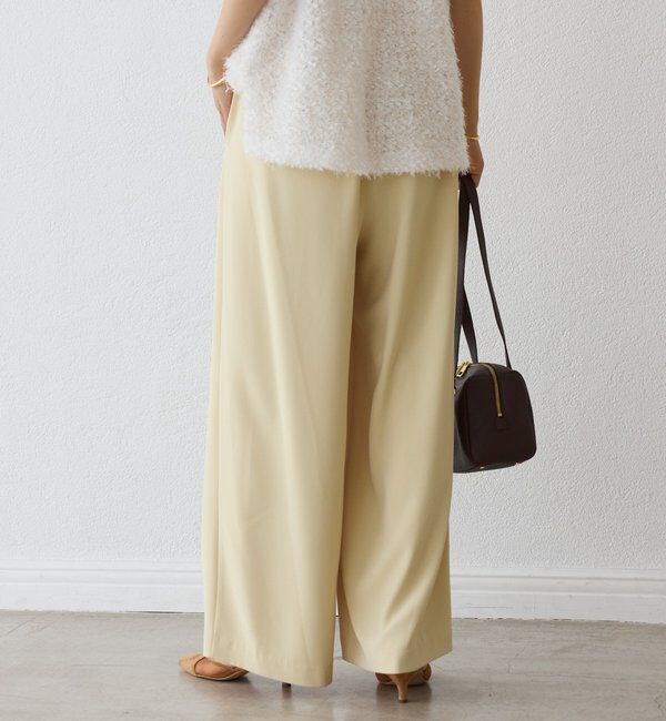  「【ウォッシャブル】【シーズンレスで使える】タックワイドスラックス」|チノ|