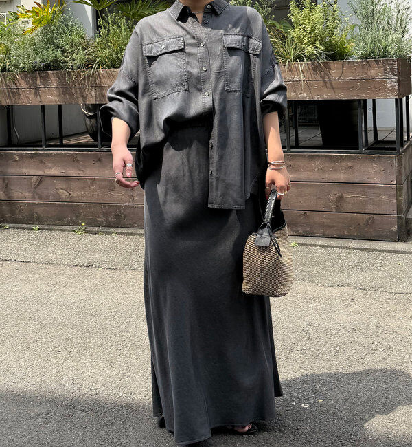  「【セットアップ可】ドレーピーデニムバイアススカート」|スカート|