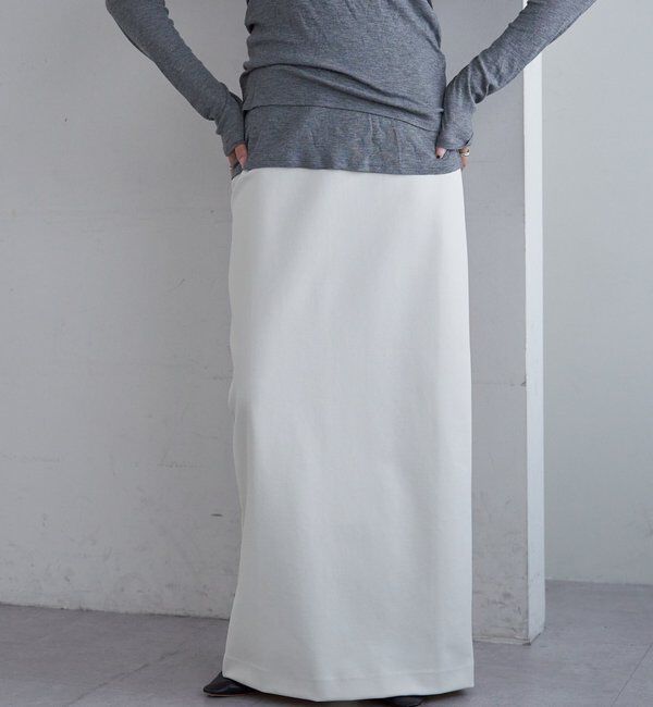  「【26SS予約】ストレッチジャージータイトスカート」|スカート|